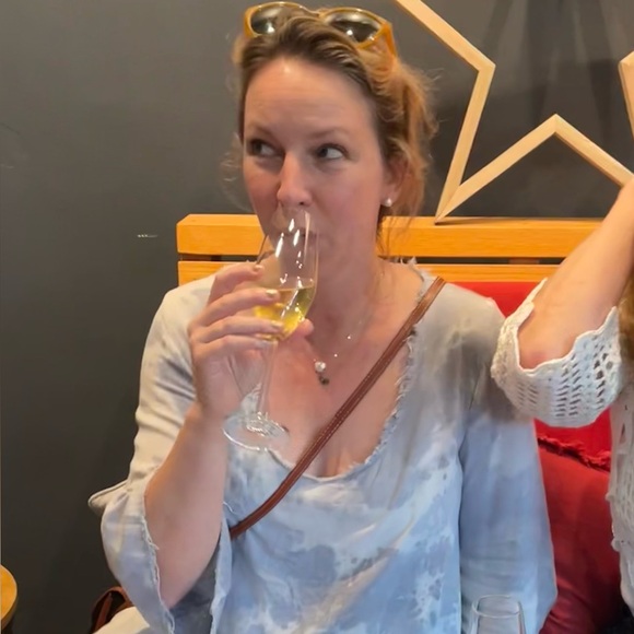 Meet your Posher, Alice - Picture 5 of 5